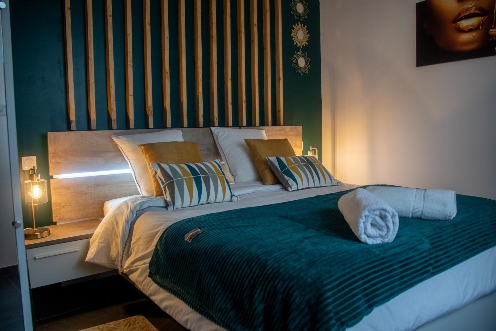 Apartment Loft 150 M2 Jacuzzi, Sauna Et Massage *