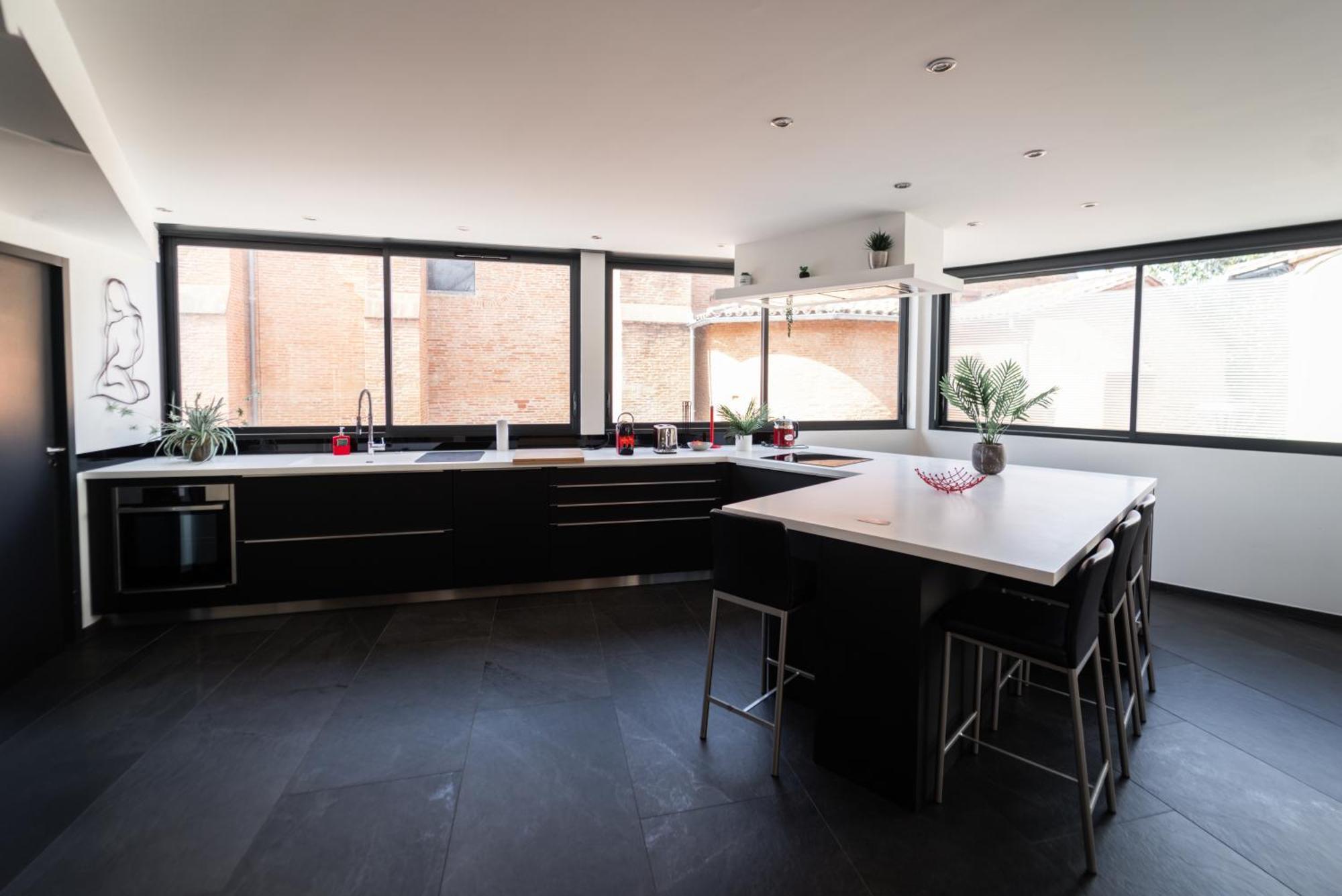 Loft 150 M2 Jacuzzi, Sauna Et Massage *