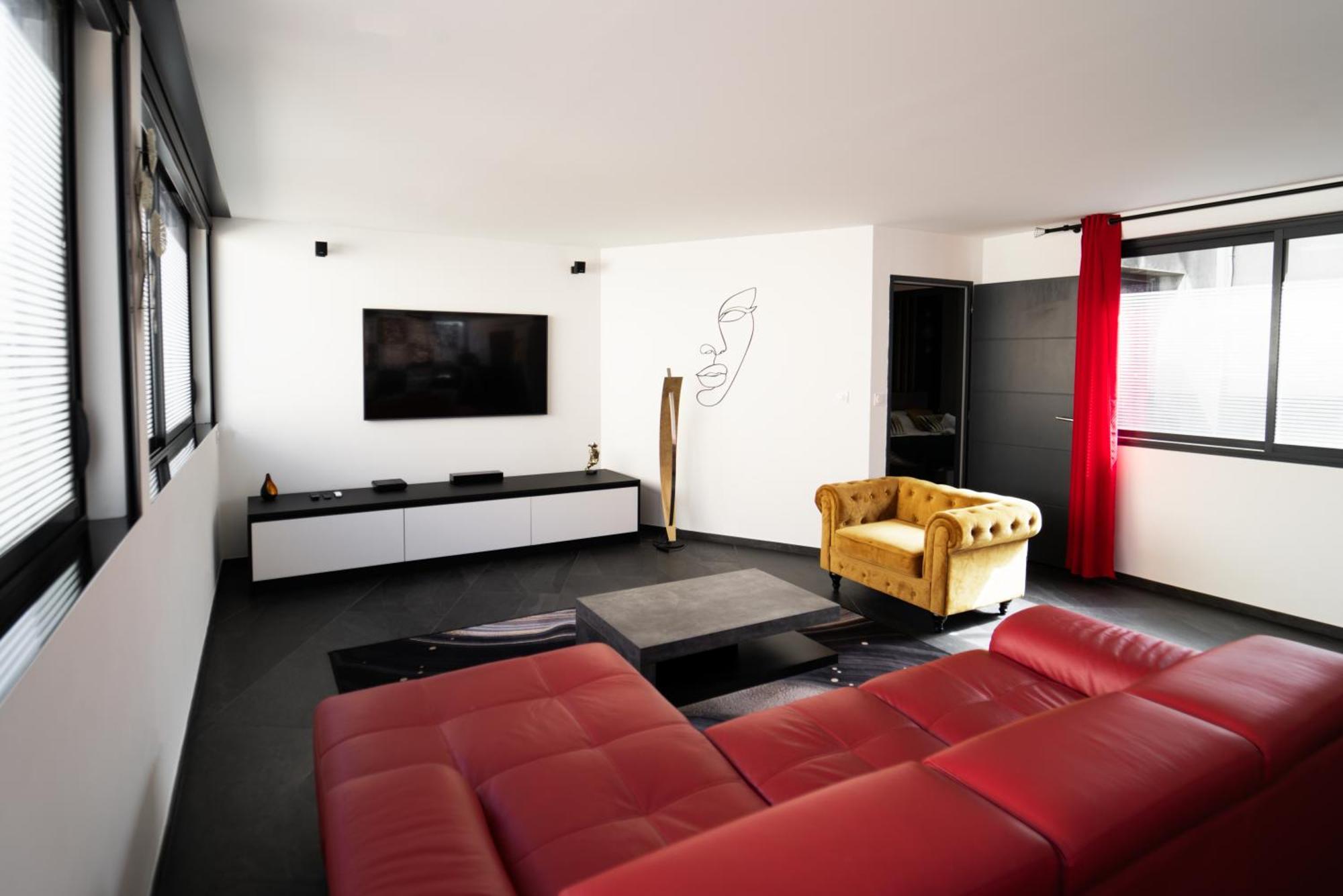 Loft 150 M2 Jacuzzi, Sauna Et Massage