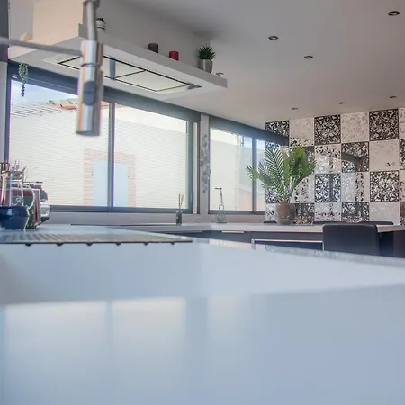 Loft 150 M2 Jacuzzi, Sauna Et Massage Blagnac Exterior photo