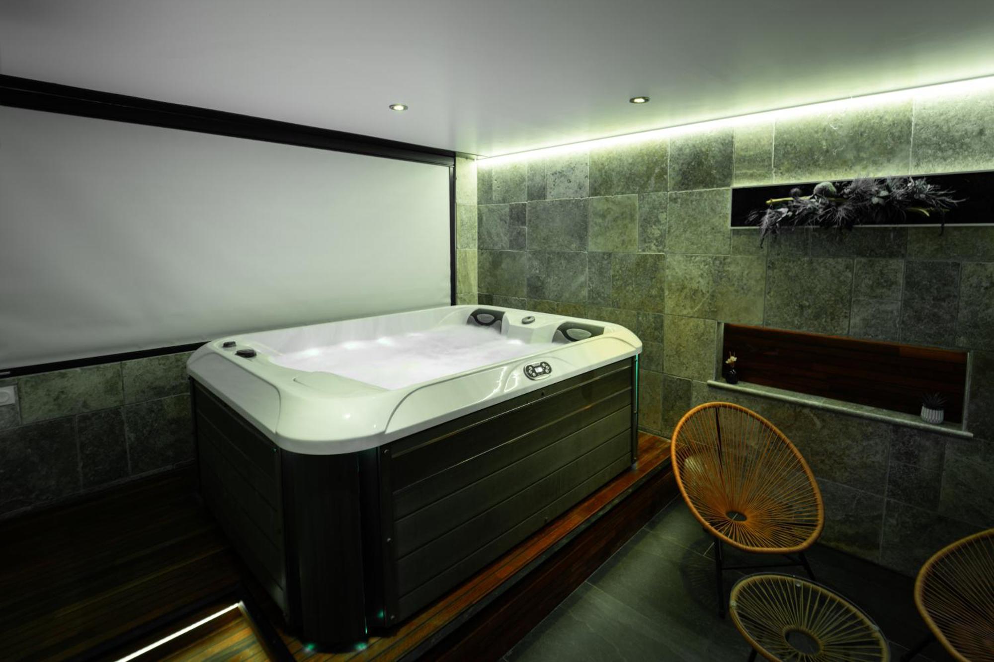 Apartment Loft 150 M2 Jacuzzi, Sauna Et Massage Blagnac